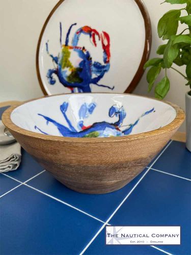 Mango Wooden Salad Bowl with Crab